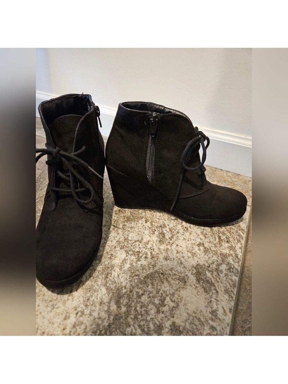 MERONA BLACK FAUX SUEDE WEDGE BOOTS LACE-UP INNER ZIPPER SIZE 7